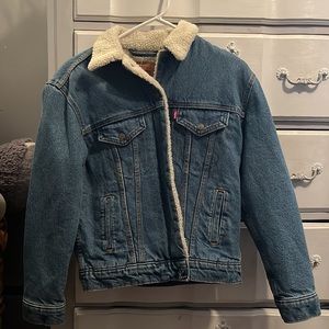 never worn with tags Levi strauss xs ex/boyfriend trucker jacket